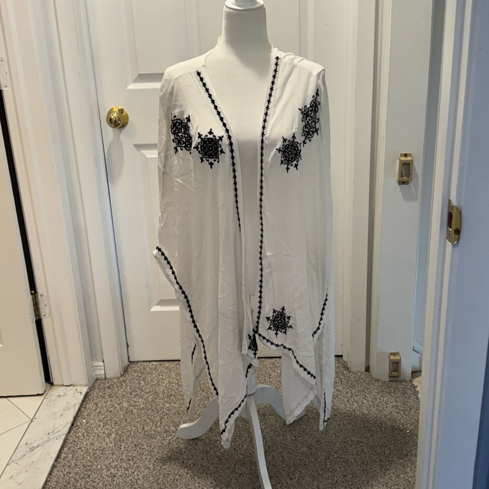 Black and White embroidered Kimono or coverup
